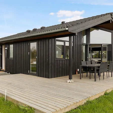 New Summerhouse Near Havns * Horve